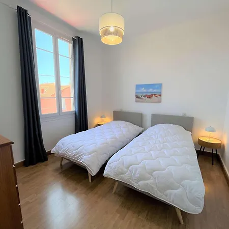 Holiday home Maison Renovee 2 Chambres, Jardin, Plage A 500m, Clim, Parking, Centre Ajaccio - Fr-1-61-620 *